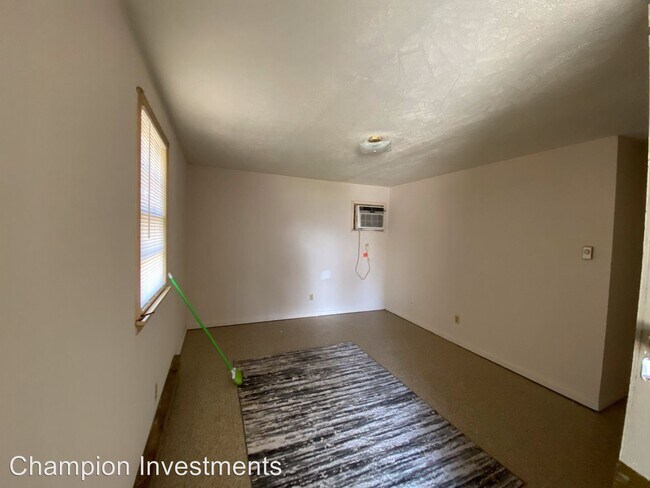 Building Photo - 2 br, 1 bath House - 709 A LeGrand Street