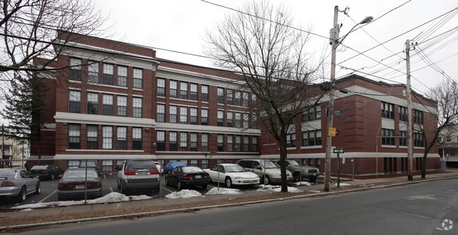 359 Carpenter Street - Bridgham Manor