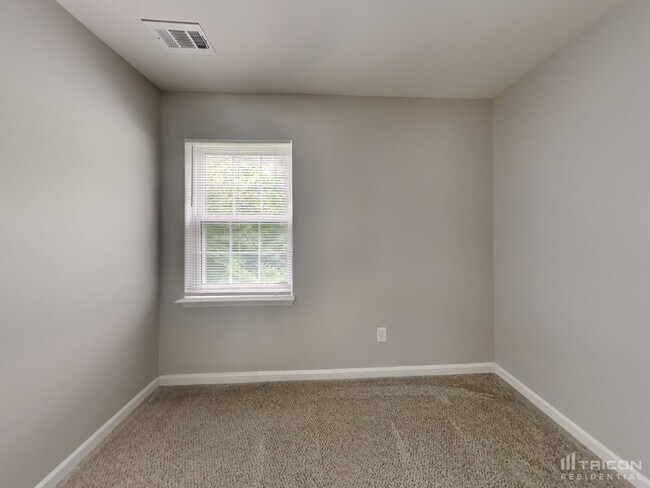 Building Photo - 9002 Belle Bragg Way Charlotte NC