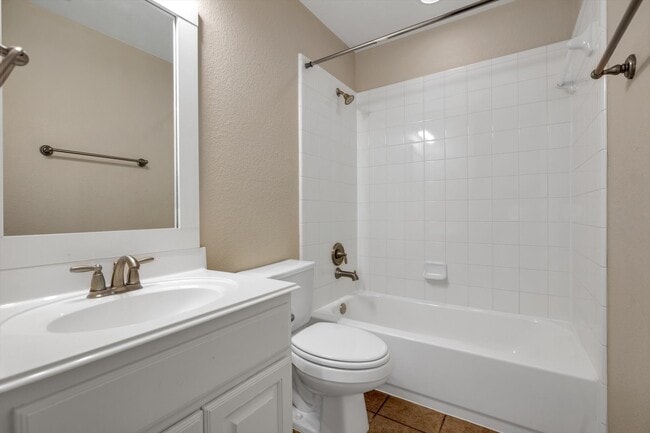 Building Photo - 14307 Andrews Ridge Ln