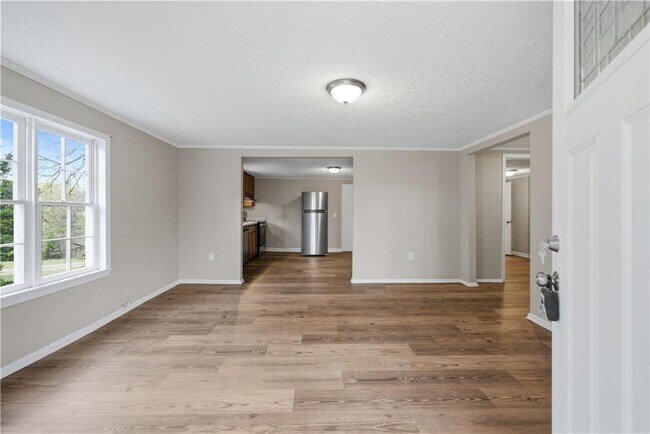 Building Photo - 2656 Jackson Trail Rd