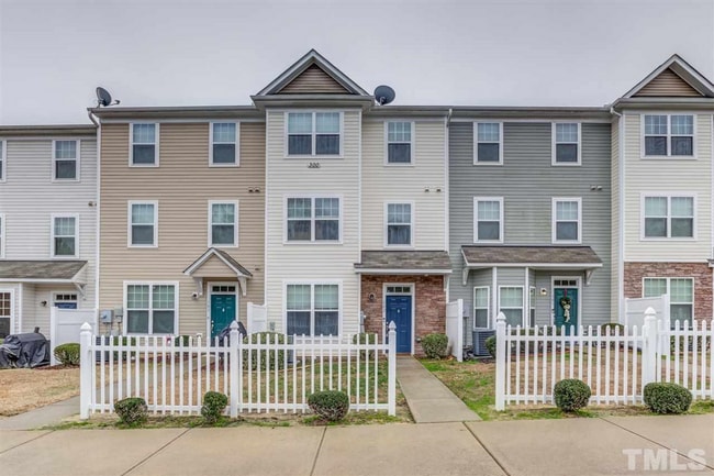Primary Photo - Fantastic 3 Story Townhome in East Raleigh...