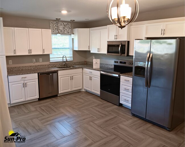 Building Photo - 139 Moonstone Ct