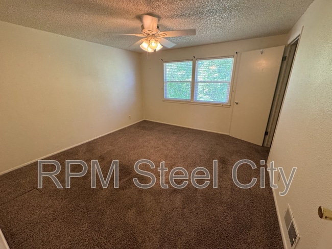 Building Photo - 1009 Constitution Rd