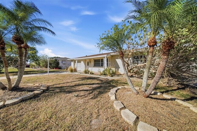 Building Photo - 11373 62nd Ave N