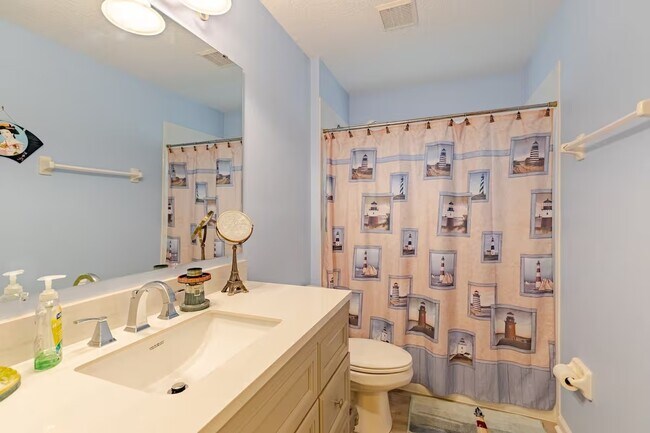 Building Photo - 4501 Treasure Cay Rd
