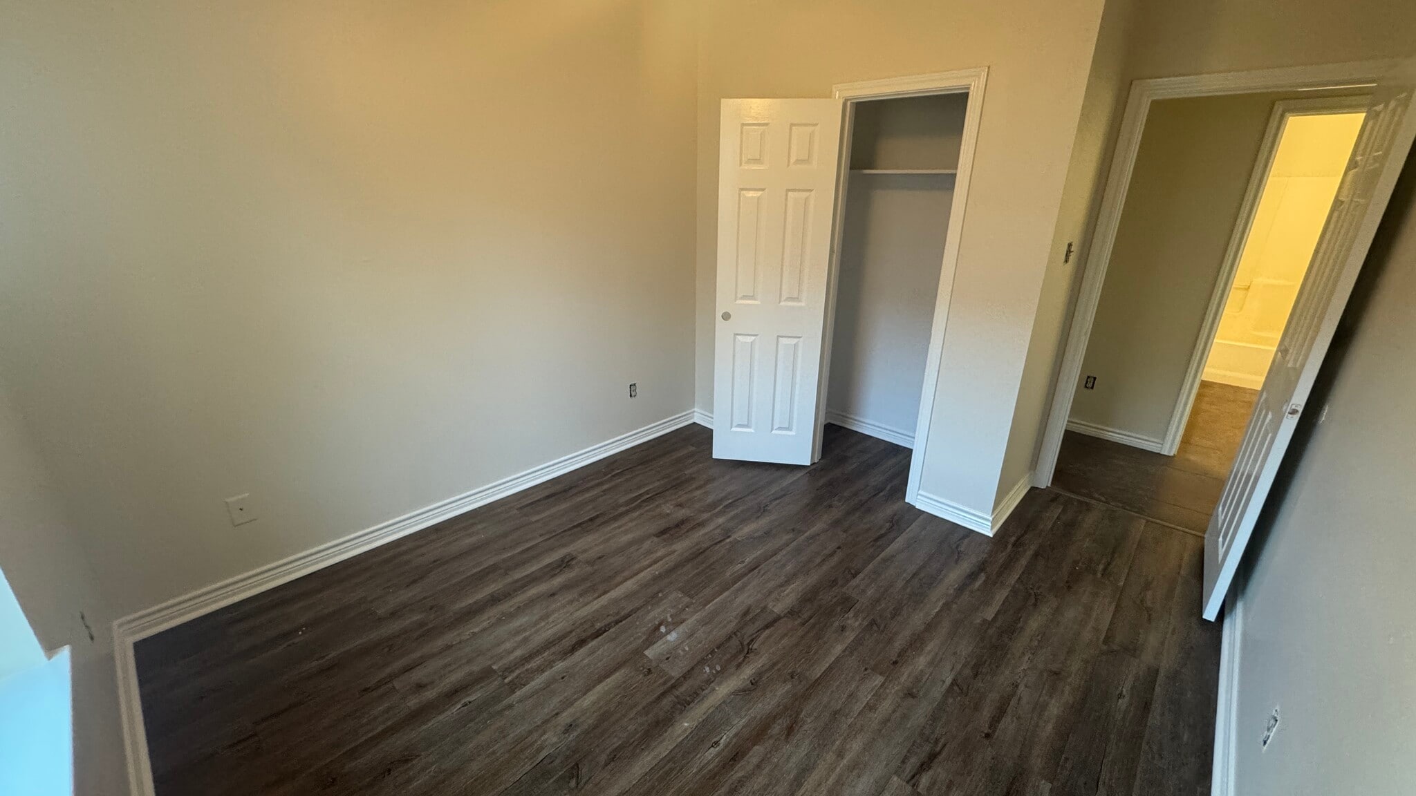 bdr 1 - 19518 FM 2493