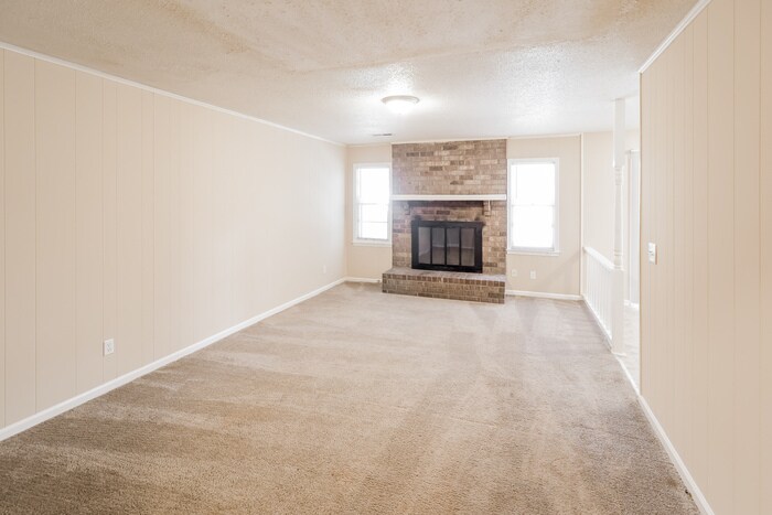 Building Photo - 109 Terry Ave