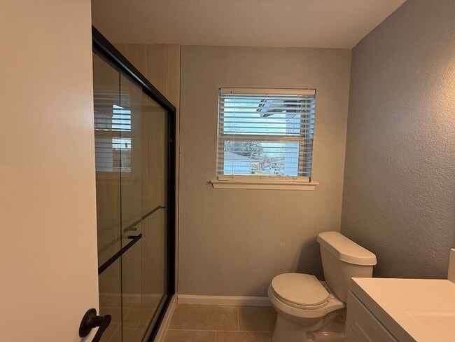 Building Photo - 6101 Melody Ln