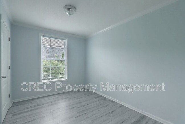 Building Photo - 2533 Celestial Ct