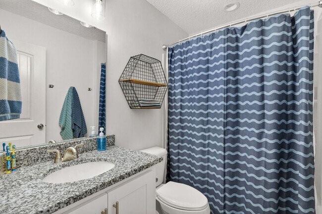 Building Photo - Like New Construction in Ludowici