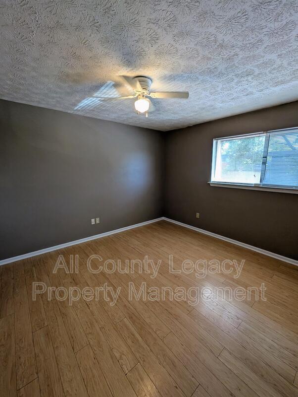 Building Photo - 172 Scandia Cir