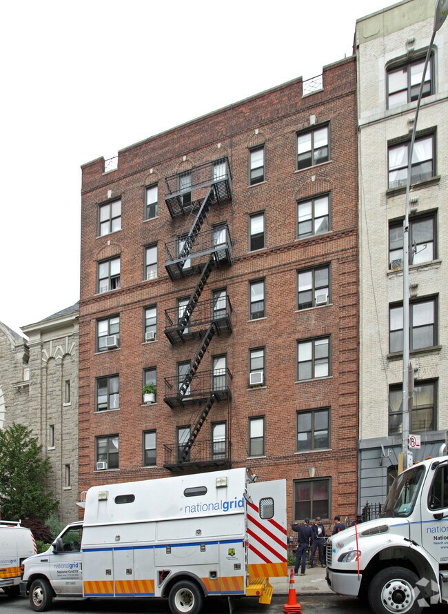 Building Photo - Ambassador Apartments