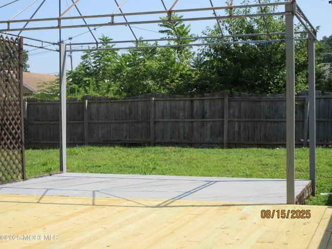 Building Photo - 29 Longbrook Ln