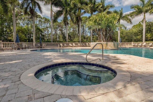 Building Photo - 4437 Corso Venetia Blvd