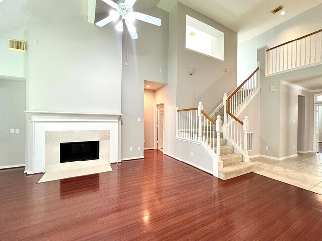 Building Photo - 22511 Parkvine Ln