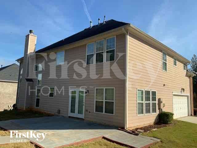 Building Photo - 2304 Blackburn Pass