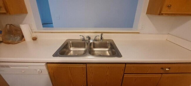 Building Photo - 4204 Fairington Ridge Cir