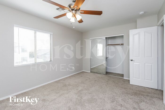 Building Photo - 39405 N Marla Cir