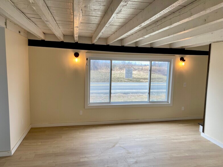 Living Room - 351 County Route 19