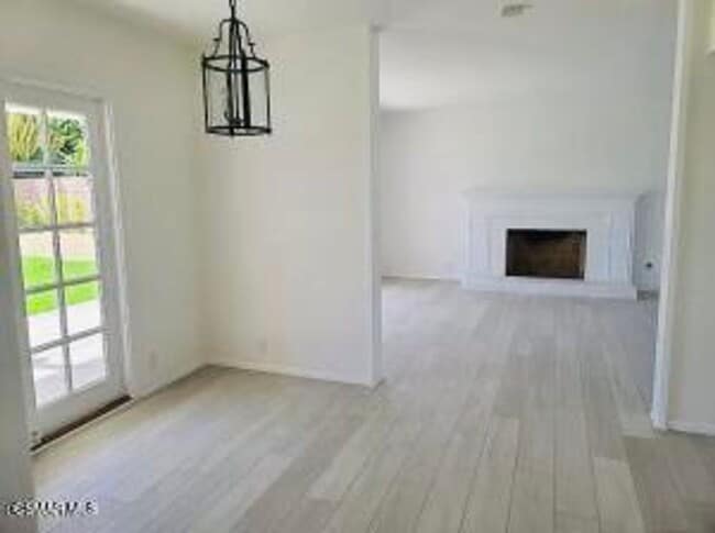 Building Photo - Don't miss this beautifully maintained 5-b...