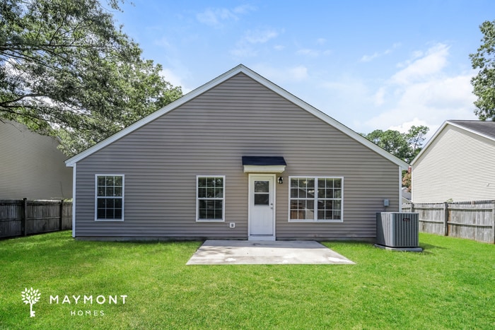 Building Photo - 324 Cohen Cir