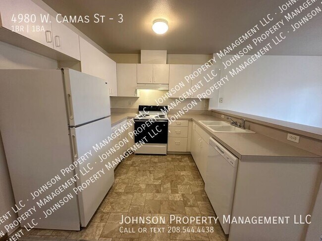 Building Photo - 4980 W Camas St