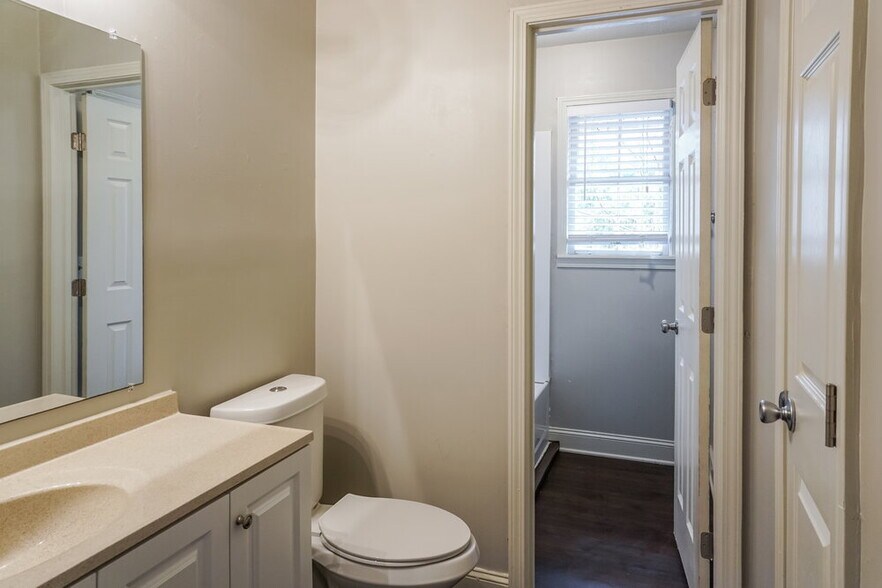 Building Photo - 2599 GA-85