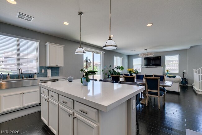 Building Photo - 11922 Fisterra Ct