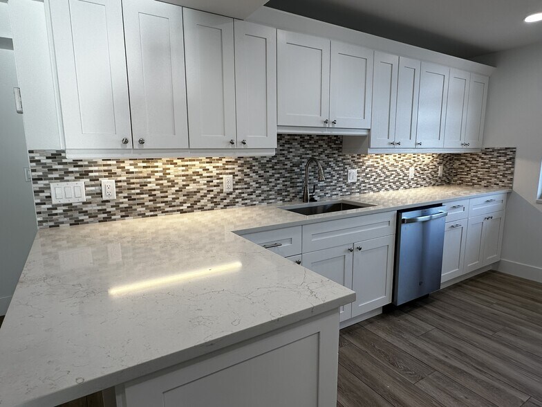 Building Photo - 1748 Jupiter Cove Dr