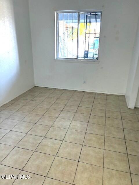 Building Photo - 10213 Silver Strand Pl