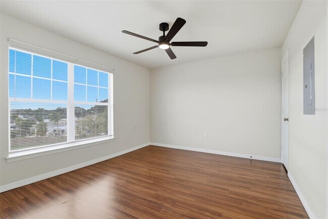 Building Photo - 5526 Pga Blvd