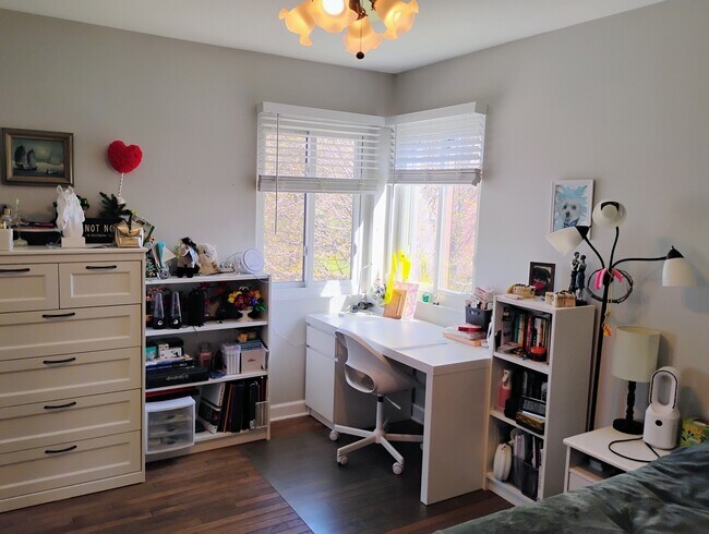 Building Photo - 3061 Pheasant Creek Dr