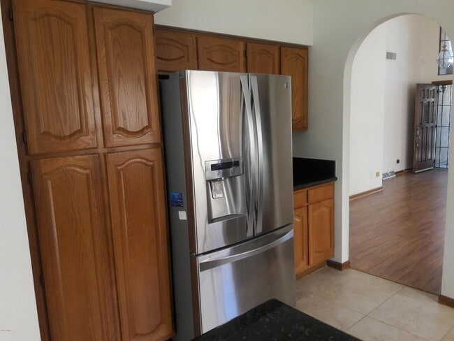 Building Photo - 15852 N 50th St