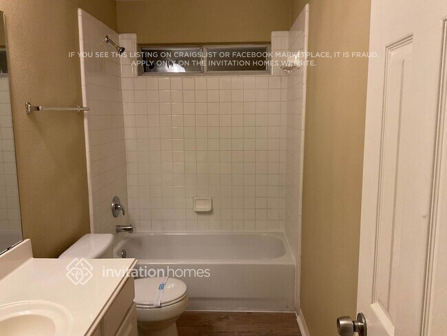 Building Photo - 613 Chestnut Dr