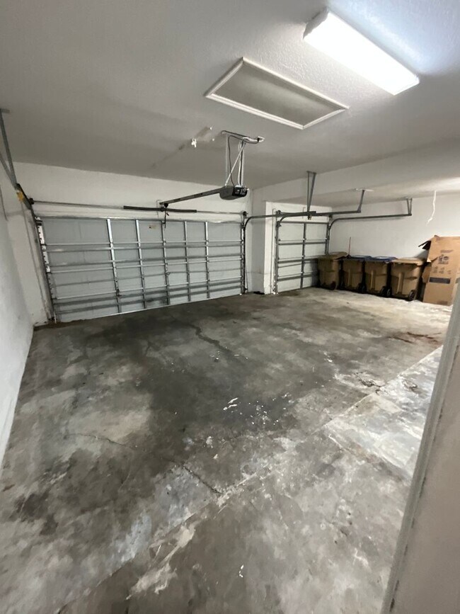 Building Photo - Beautiful Corner Lot