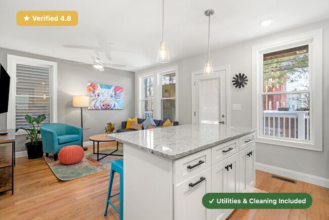 Building Photo - Furnished Private Bedroom in East Boston