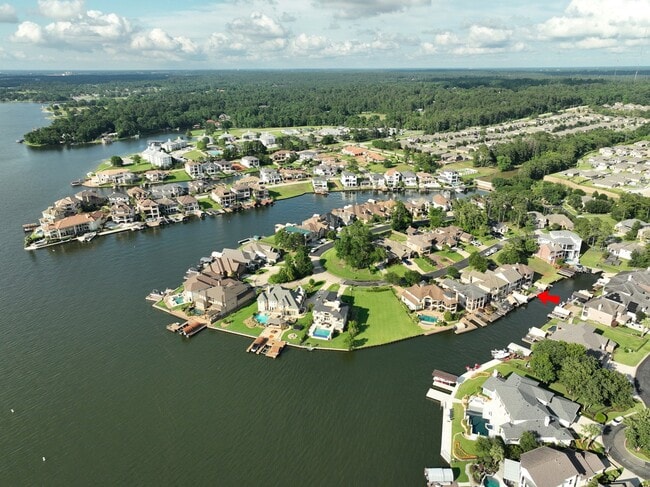 Building Photo - 12336 Pebble View Dr