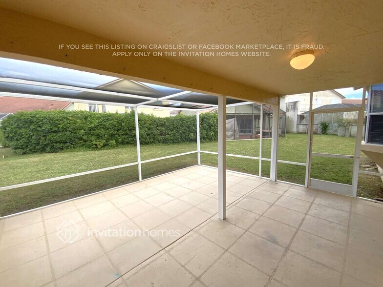 Building Photo - 18152 Blue Lake Way