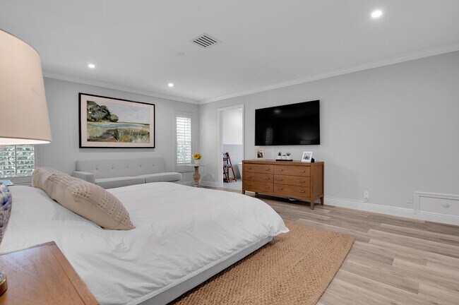 Building Photo - 23313 Lago Mar Cir