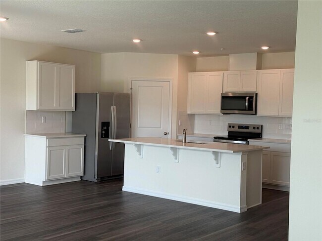 Building Photo - 1043 Morfontaine St