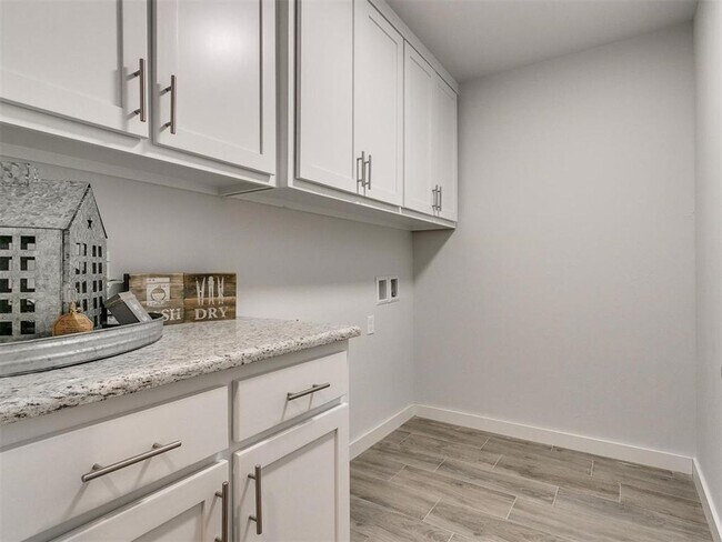 Building Photo - New Construction Home in Surrey Hills Addition!
