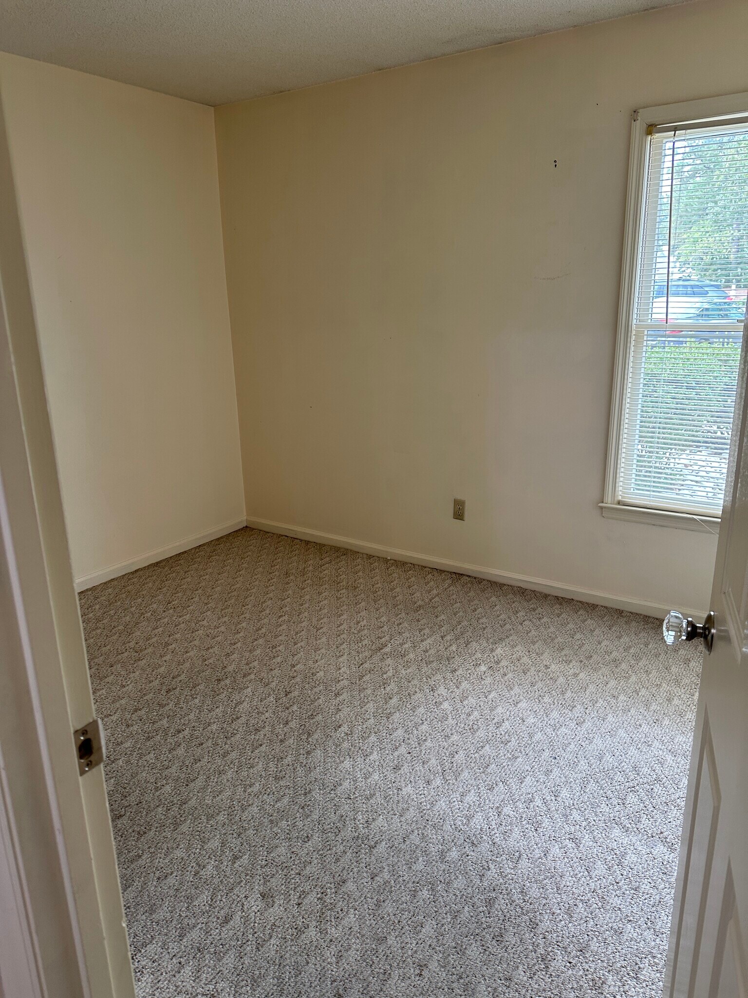 Building Photo - 2501 Saint Christopher Cir SW