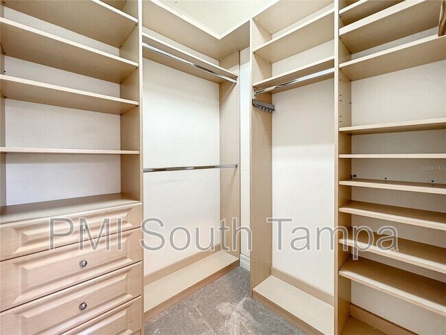 Building Photo - 2905 Hansen Manor Ln