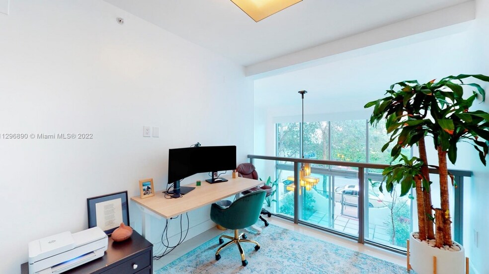 Building Photo - 6000 Collins Ave