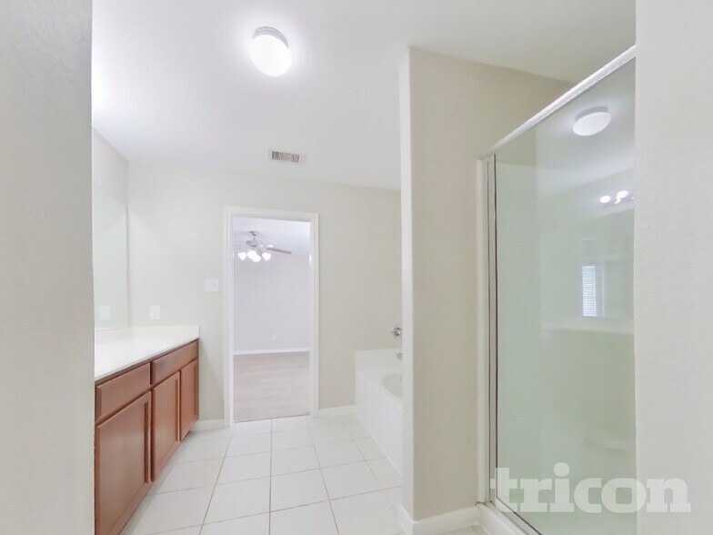 Building Photo - 432 Palomino Stand Dr