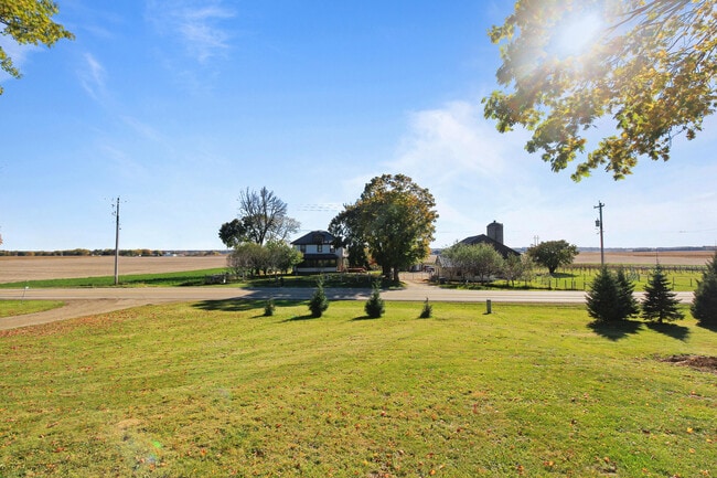 Building Photo - W5838 County Rd A