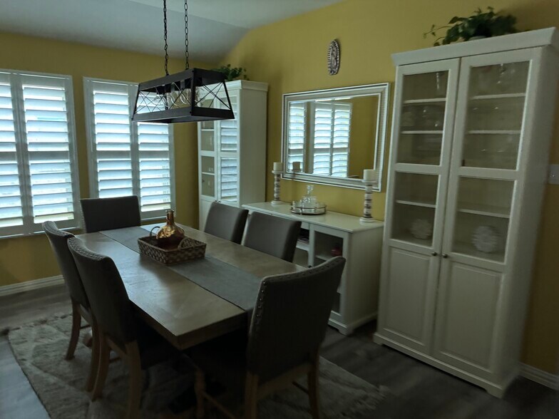 Building Photo - 1512 Berry Ridge Trl