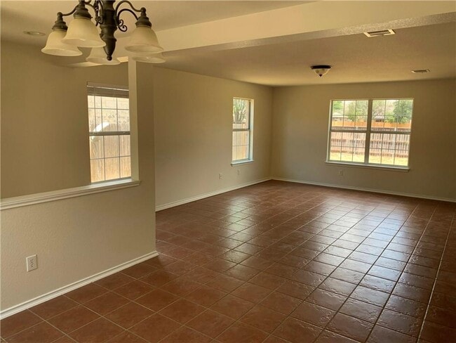 Building Photo - 1605 Lit Candle Cove