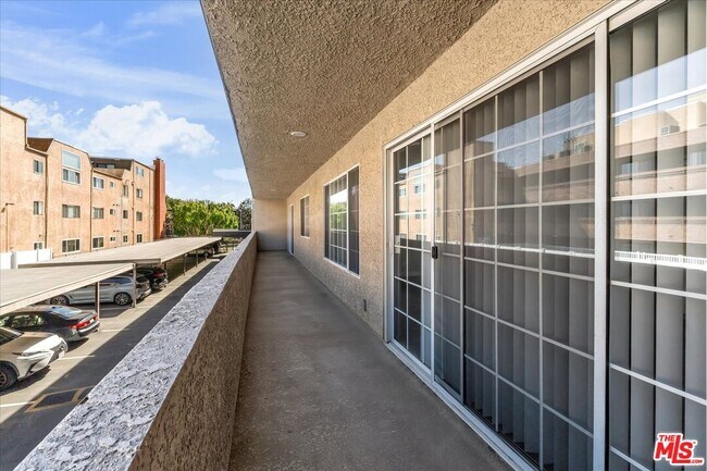 Building Photo - 4647 Willis Ave